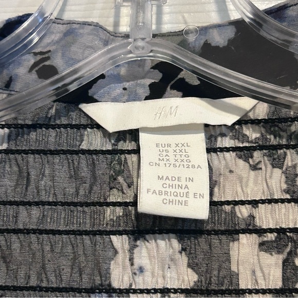 🖤H&M🖤.black floral long sleeve blouse top plus XXL Flowy Ruffle light weight - Picture 7 of 9